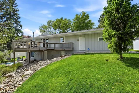 974 Kohlman Lane Maplewood MN 55109