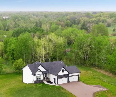 20712 Cedar Drive NW Oak Grove MN 55011