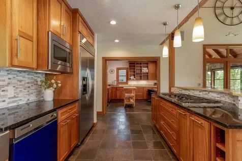 46479 Evergreen Lane Cleveland MN 56017
