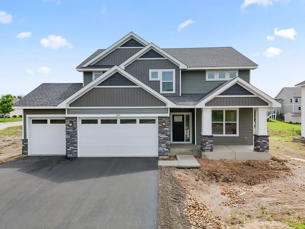 1909 Ravine Road Carver MN 55315
