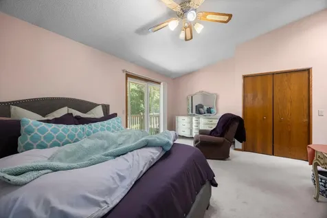 1070 Mcknight Road S Maplewood MN 55119