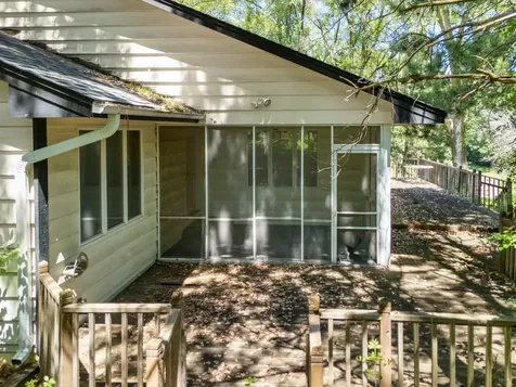 1070 Mcknight Road S Maplewood MN 55119