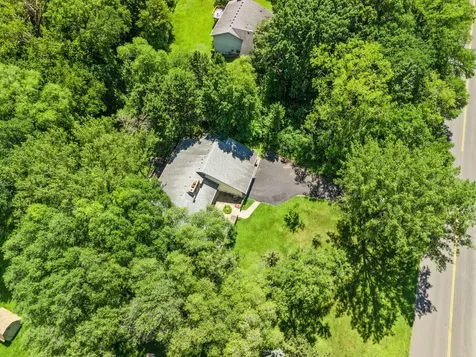 1070 Mcknight Road S Maplewood MN 55119