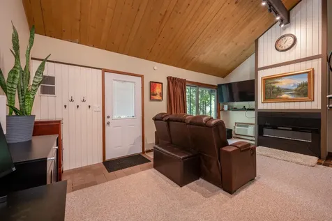 306 Quadna Mountain Road Hill City MN 55748