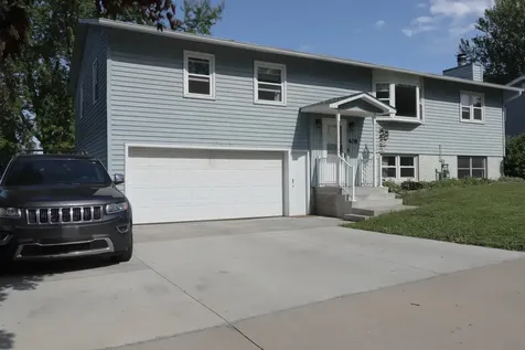 408 6th Avenue NW Dodge Center MN 55927