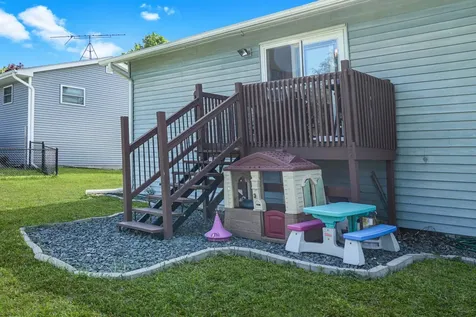 408 6th Avenue NW Dodge Center MN 55927
