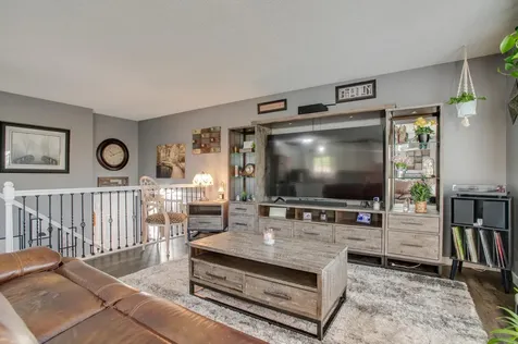 1317 35th Avenue S Moorhead MN 56560