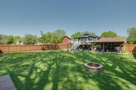 1317 35th Avenue S Moorhead MN 56560