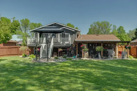1317 35th Avenue S Moorhead MN 56560