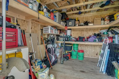 1317 35th Avenue S Moorhead MN 56560