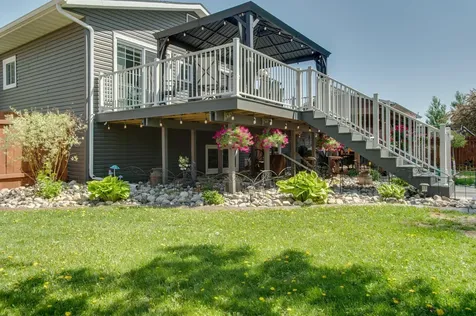 1317 35th Avenue S Moorhead MN 56560