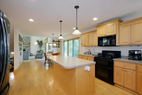 1470 N Mary Street N Maplewood MN 55119