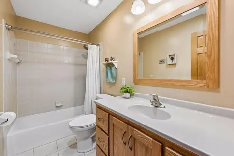 10805 99th Place N Maple Grove MN 55369