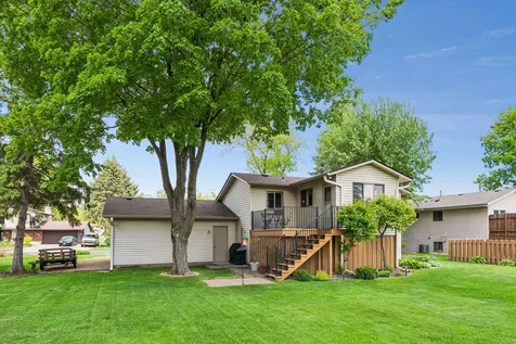10805 99th Place N Maple Grove MN 55369