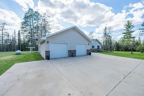 4003 Highway 5 Hibbing MN 55746