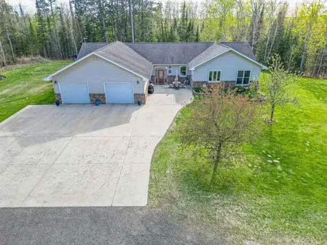 4003 Highway 5 Hibbing MN 55746