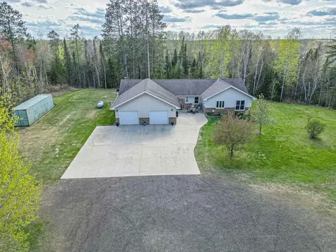 4003 Highway 5 Hibbing MN 55746