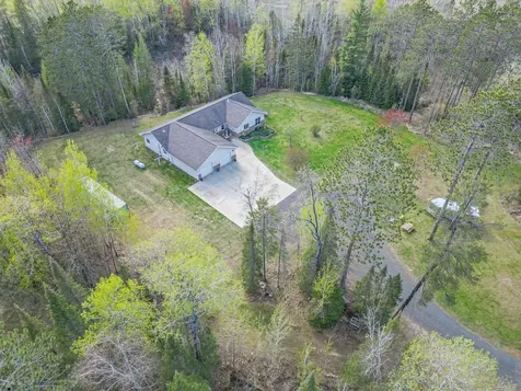 4003 Highway 5 Hibbing MN 55746