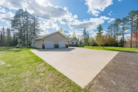 4003 Highway 5 Hibbing MN 55746