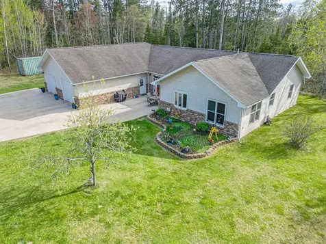 4003 Highway 5 Hibbing MN 55746