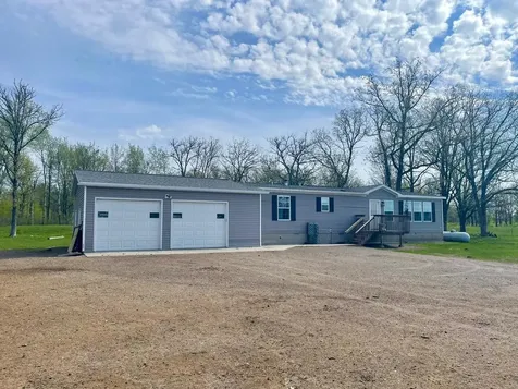 21509 County Road 22 Brainerd MN 56401