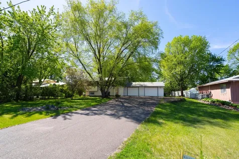 906 5th Avenue NE Little Falls MN 56345