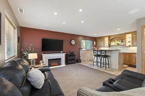 9007 Cheyanne Circle Waverly MN 55390
