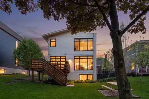 292 Vincent Avenue N Minneapolis MN 55405