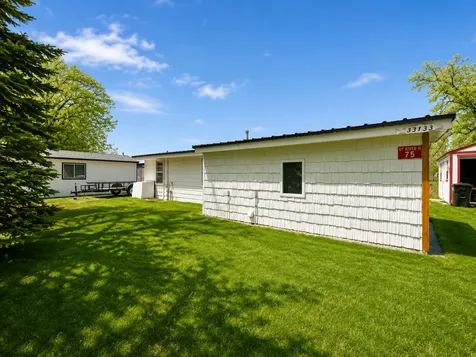 33133 Otter Tail River Road Ottertail MN 56571