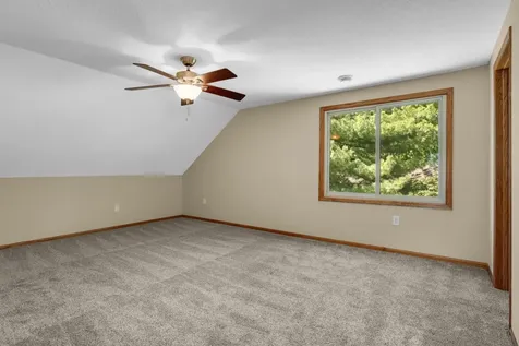 832 Bailey Street Hastings MN 55033