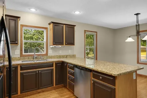 832 Bailey Street Hastings MN 55033