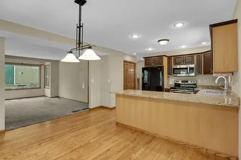 832 Bailey Street Hastings MN 55033