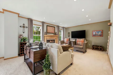 5267 Silver Maple Circle Minnetonka MN 55343