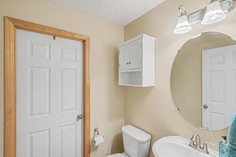 15555 Eagles Nest Way Apple Valley MN 55124