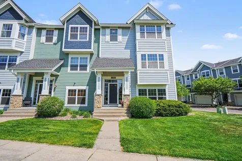 15555 Eagles Nest Way Apple Valley MN 55124