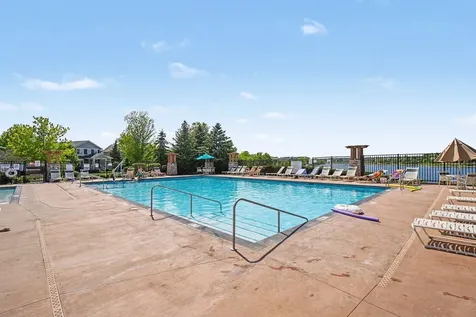 15555 Eagles Nest Way Apple Valley MN 55124