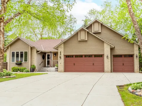 129 Hemlock Place Vadnais Heights MN 55127