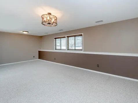 129 Hemlock Place Vadnais Heights MN 55127