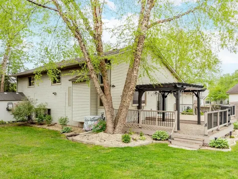129 Hemlock Place Vadnais Heights MN 55127