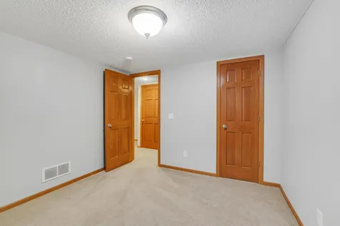 19951 Excelsior Lane Farmington MN 55024