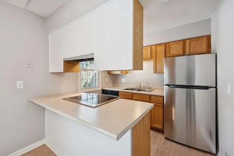 5570 & 5580 Shorewood Lane Excelsior MN 55331