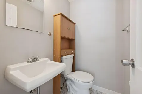 5570 & 5580 Shorewood Lane Excelsior MN 55331