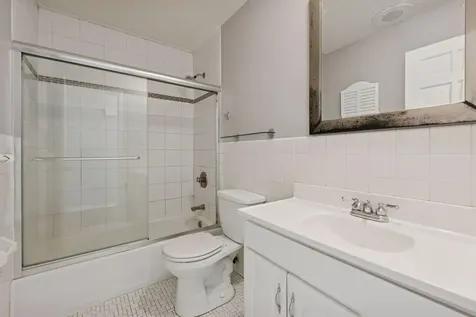 5570 & 5580 Shorewood Lane Excelsior MN 55331