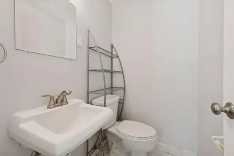 5570 & 5580 Shorewood Lane Excelsior MN 55331