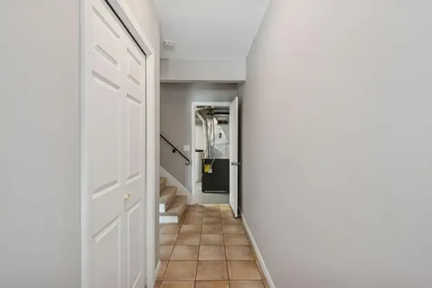 5570 & 5580 Shorewood Lane Excelsior MN 55331