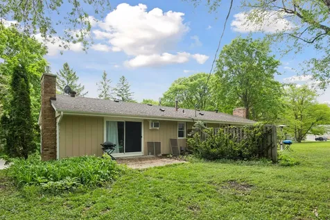 5570 & 5580 Shorewood Lane Excelsior MN 55331