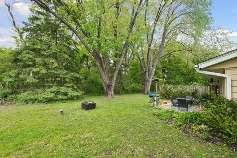 5570 & 5580 Shorewood Lane Excelsior MN 55331