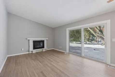 5570 & 5580 Shorewood Lane Excelsior MN 55331