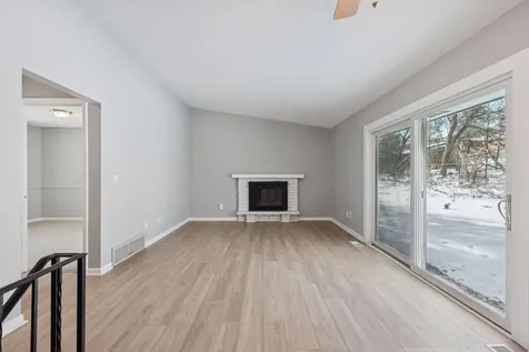 5570 & 5580 Shorewood Lane Excelsior MN 55331