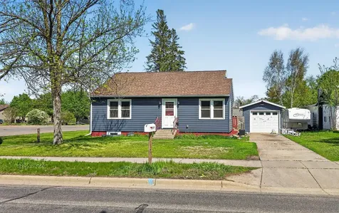 727 Ash Street S Sauk Centre MN 56378